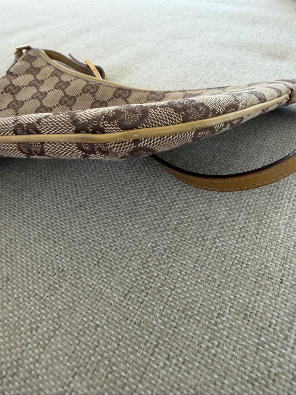 Authentic Gucci Canvas Brown Monogram Shoulder Bag - Picture 7 of 14